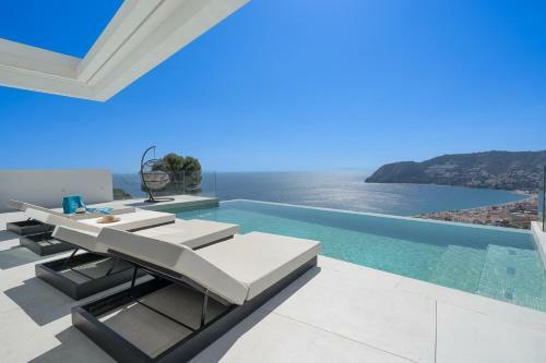 Villa Into The Blue Luxury On Punta De La Mona