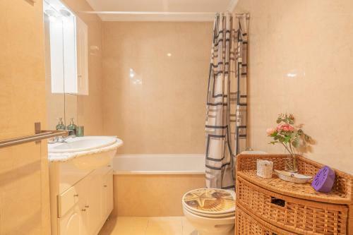 Swim N Rest Apartment With Pool