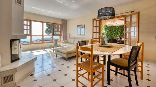 Costacabana - Villa Amalia