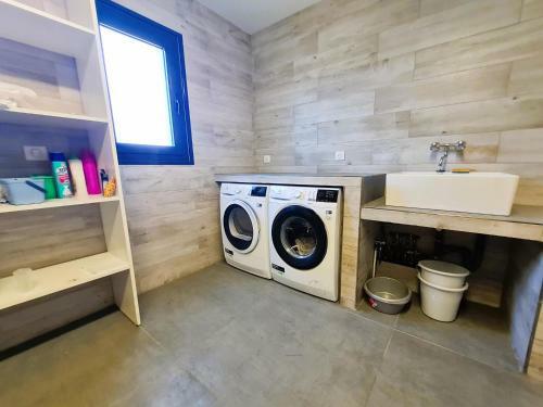 Attractive Holiday Home In Corbara With Private Pool