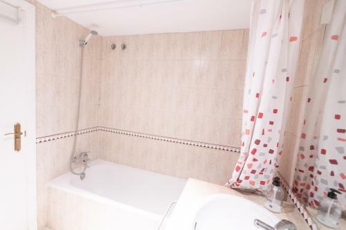 Apartamento Duplex Con Piscina A 300 Metros De La Playa