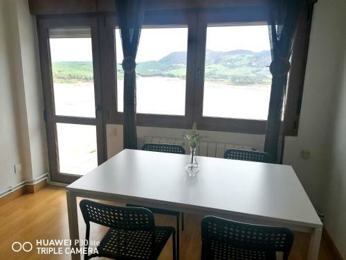 Apartamento Increibles Vistas A La R�a De Mogro