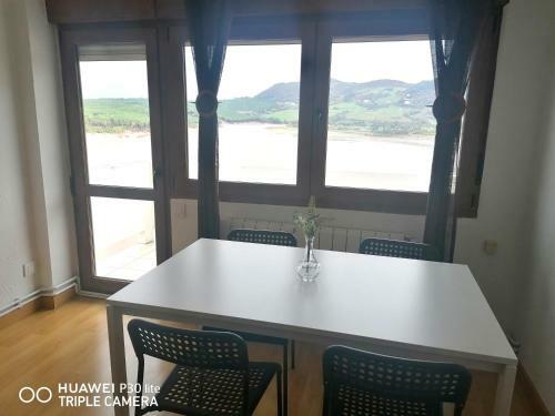 Apartamento Increibles Vistas A La R�a De Mogro