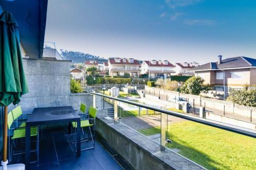 Nuevo Apartamento En Miengo Con Piscina Y Garaje