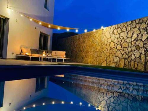 Fabulous New Villa With Private Pool / Ocean View