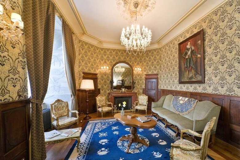 Hotel Chateau De Picomtal