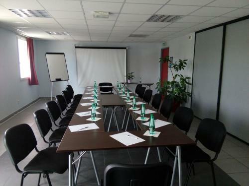 Hotel Balladins Compiegne