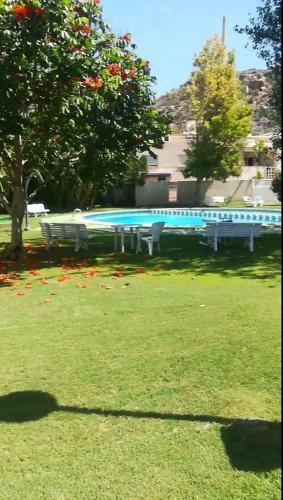 Los Robles 6 Portman