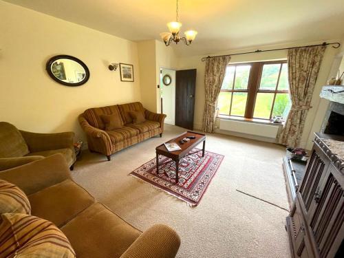Pass The Keys Beautiful Scottish Cottage In Outstanding Location