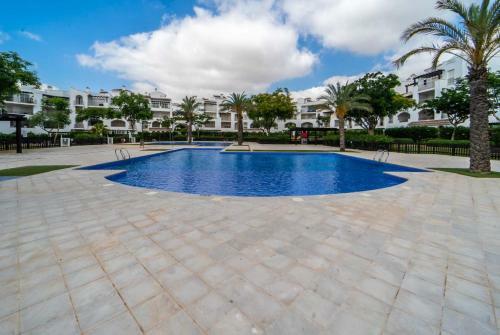 Stylish One Bed Apartment With Nice Golf Course Views Hole 18 - Ao923lt