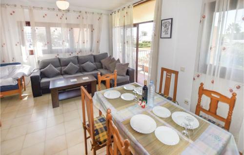 Two-bedroom Apartment In Roquetas De Mar