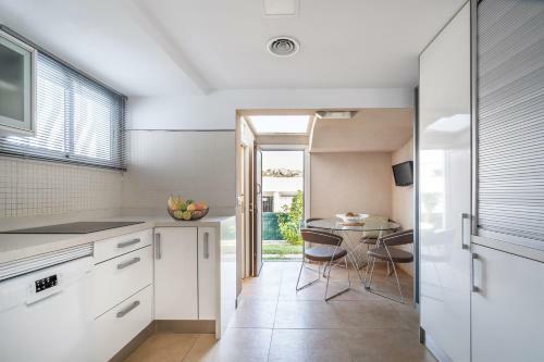 Apartamento Bonito Bungalow Con Piscina Junto A La Playa