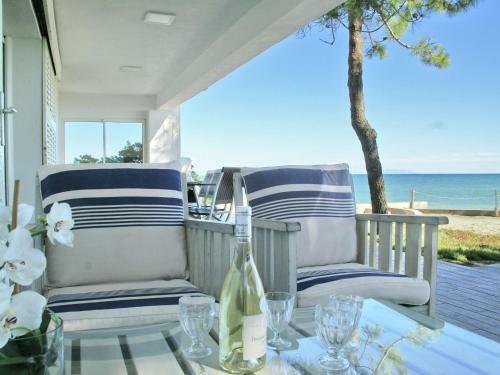 Attractive Villa In Moriani Plage At Sea