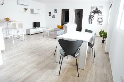 Apartamentos Tur�sticos San Miguel Arc�ngel, S.l.