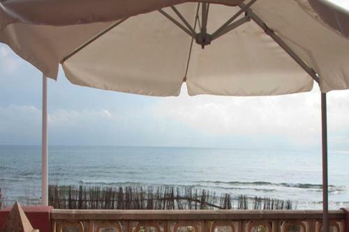 Villa Beachfront House, Valencia, Wifi, Paddle Surf Board, Incredible Views