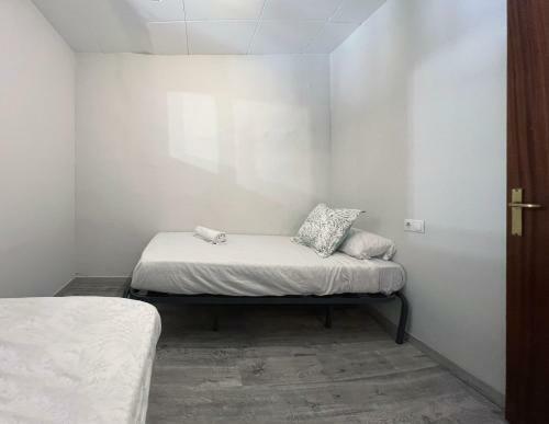 Apartment For 4 In Historic Centre Of Tarragona