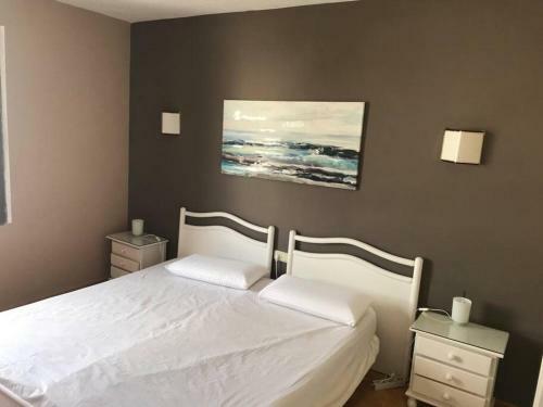 Cosy Apartment With Sea Views