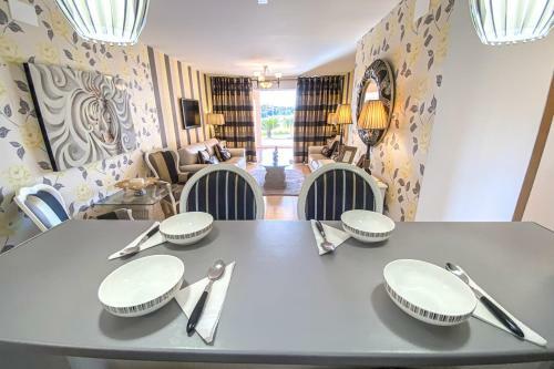 Apartamento Luxury South Facing Groundfloor Apt