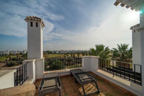 Quaint 2 Bedrooms 2 Bathrooms Town House - La140lt