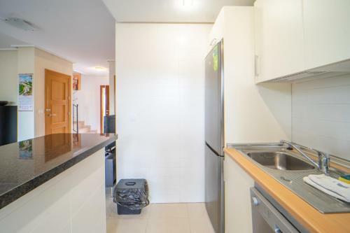 Quaint 2 Bedrooms 2 Bathrooms Town House - La140lt