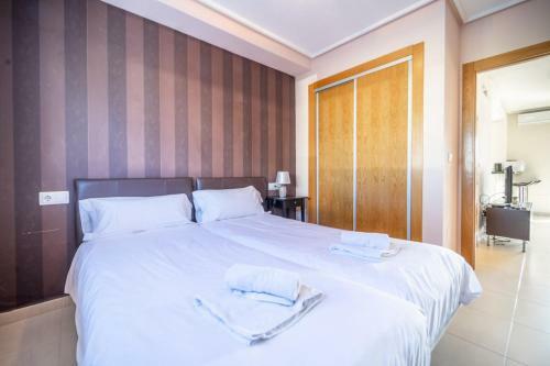 Quaint 2 Bedrooms 2 Bathrooms Town House - La140lt