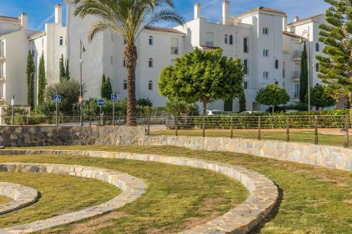 Villa With Hot Tub And Private Pool - Pa9lt