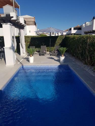 Villa With Hot Tub And Private Pool - Pa9lt