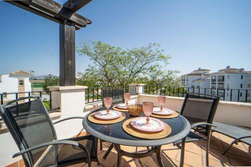 Apartment With Large Terrace - Er122lt