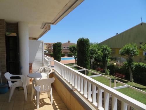 Apartments Del Sol 212