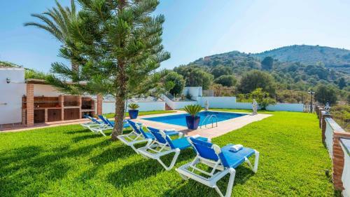 Casa Rural Cortijo Picuales Torrox By Ruralidays