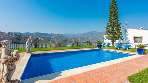 Casa Rural Cortijo Picuales Torrox By Ruralidays