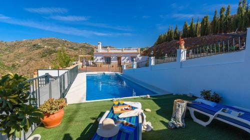Villa Jos� Andr�s Torrox By Ruralidays