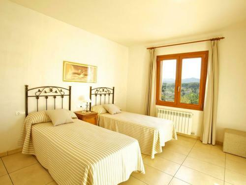 Spacious Mansion In Campanet With Private Pool
