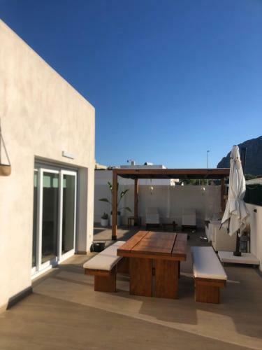 Villa Luxury House With Pool, Near The Beach