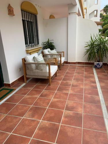 100 - Modern 2 Bed Luxury Golf Apartment In Mijas