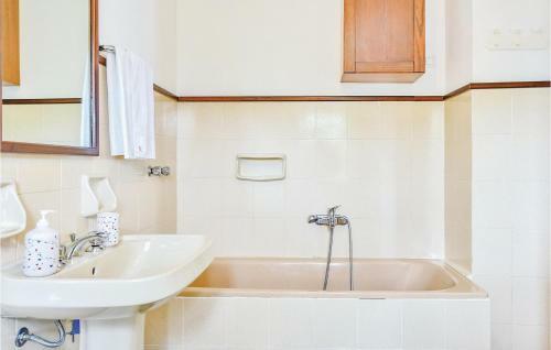 Holiday Home Loc. Aia Della Serra