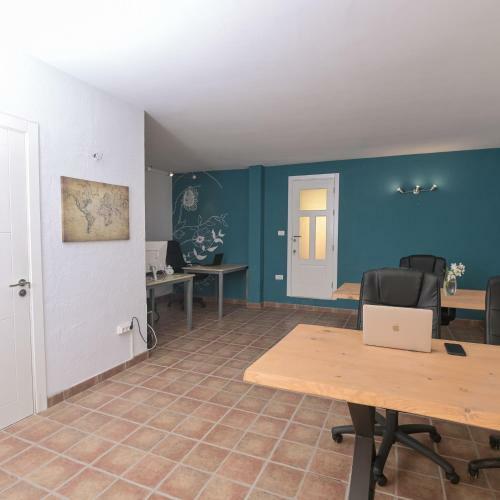 Albergue Los Amigos Nomad