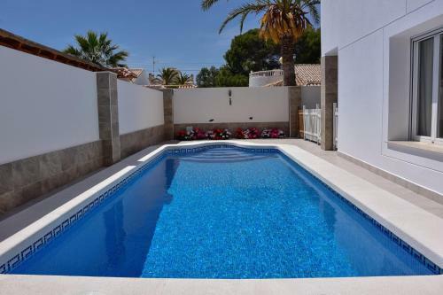 207 Villa Deluxe - Alicante Holiday