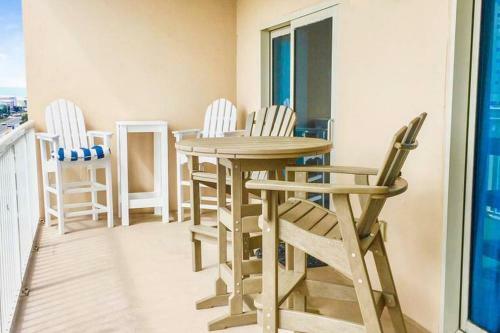 Crystal Tower 508 By Bender Vacation Rentals