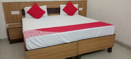 Hotel Taj Paradise Agra