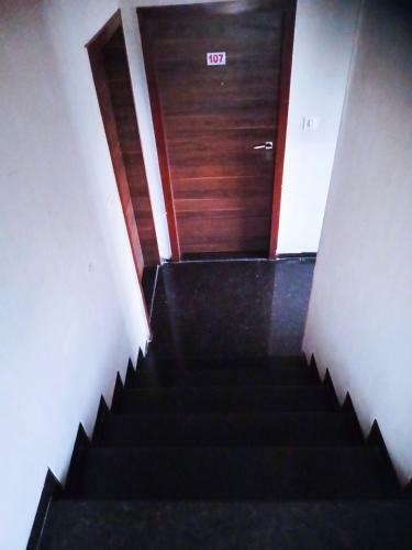 Hotel Airport Inn One