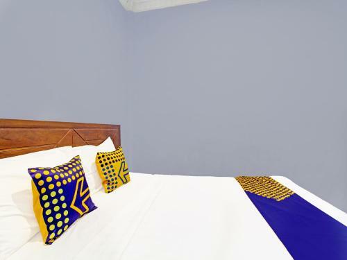 Spot On 91356 Hotel Mustika 2