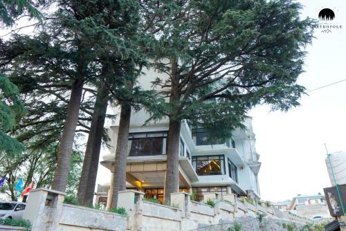 Metropole Hotel