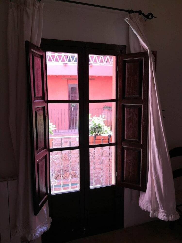 Hotel Alqueria De Los Lentos