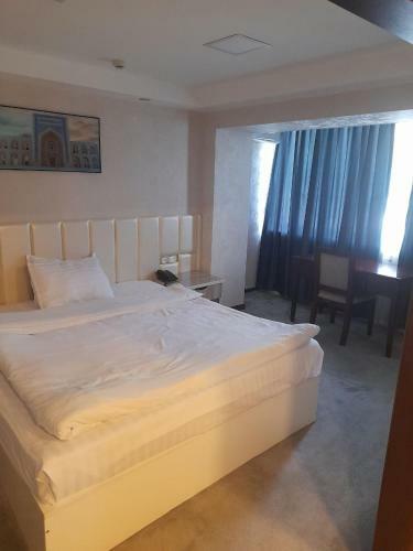 Sayohat Hotel