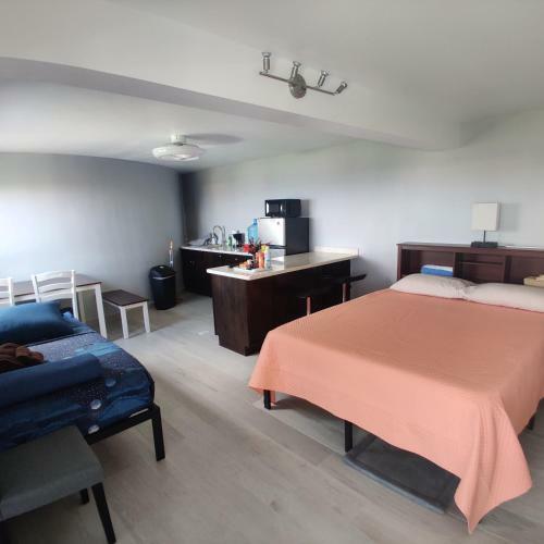 Hostal Labellevue Benjamin's Holiday Rental Home?