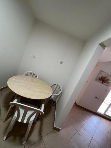 Atias Holiday Apartments (zipi)