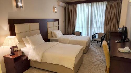 Hotel Red Crescent Guesthouse