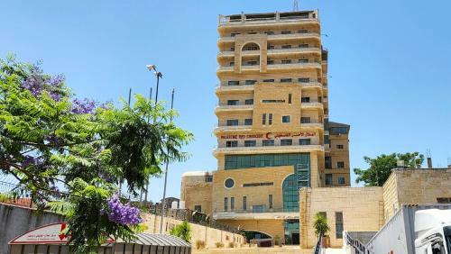 Hotel Red Crescent Guesthouse