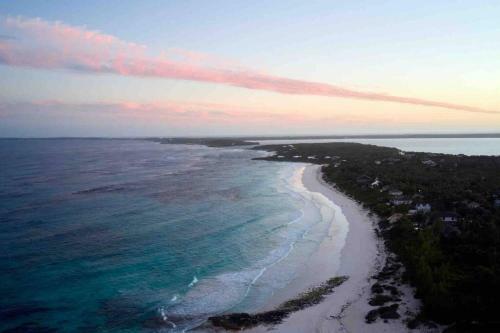 Villa Rosalita, Harbour Island, Bahamas